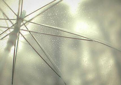 美因茨主场压阵，顽强拼搏实现建功